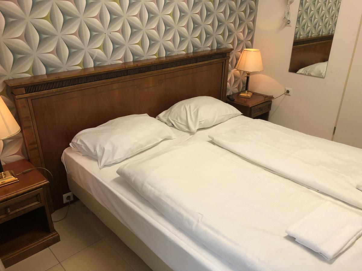 Hotel Moji Koeln Exteriér fotografie